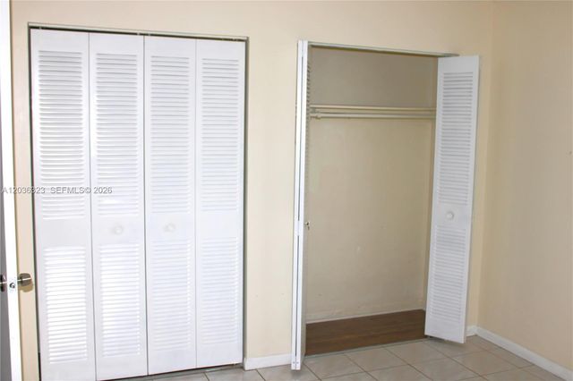 2260 W 55th St 2, Hialeah, FL 33016