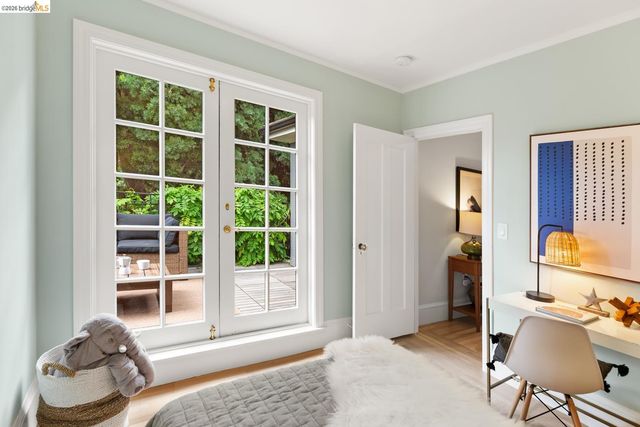 25 Stonewall Rd, Berkeley, CA 94705