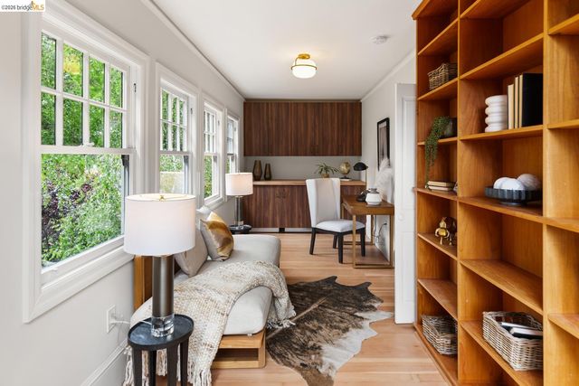25 Stonewall Rd, Berkeley, CA 94705