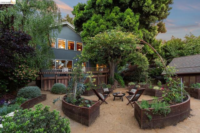 25 Stonewall Rd, Berkeley, CA 94705