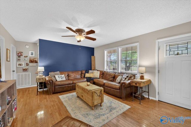 3908 Maysville Road, Huntsville, AL 35811