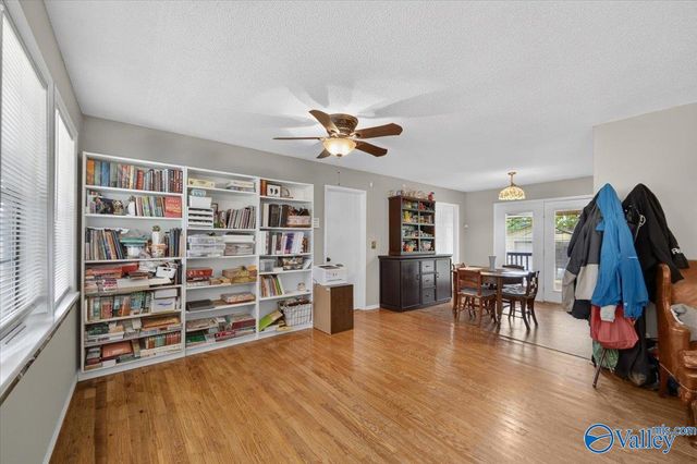 3908 Maysville Road, Huntsville, AL 35811