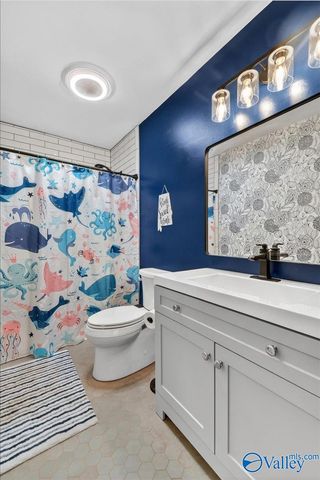 3908 Maysville Road, Huntsville, AL 35811