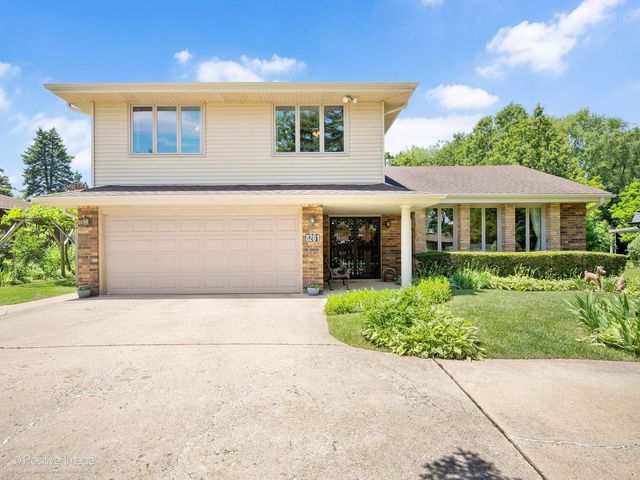 8201 Crestview Drive, Willow Springs, IL 60480