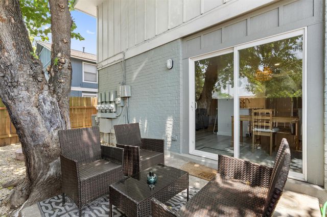 1307 Southport DR B, Austin, TX 78704