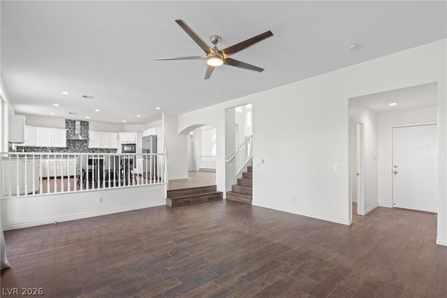 7030 Longley Street, Las Vegas, NV 89131