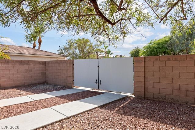 7030 Longley Street, Las Vegas, NV 89131