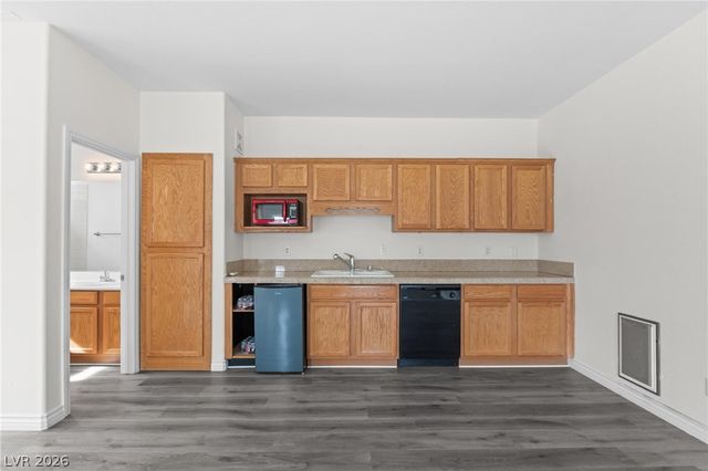 7030 Longley Street, Las Vegas, NV 89131