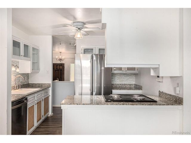 17523 E Lasalle Dr, Aurora, CO 80013