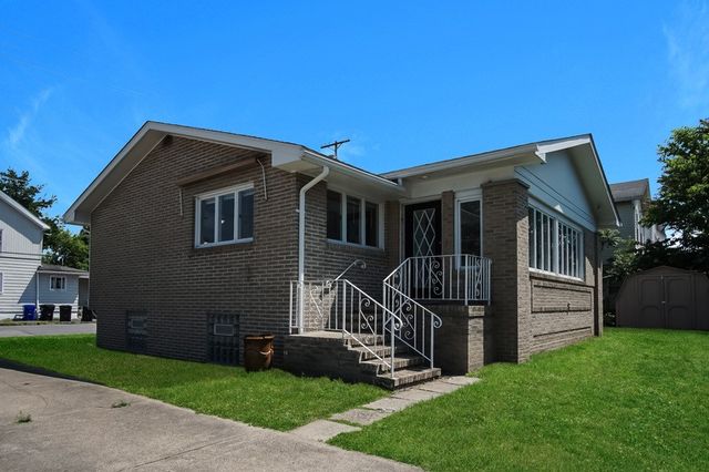 600 Indiana Ave, Monaca, PA 15061