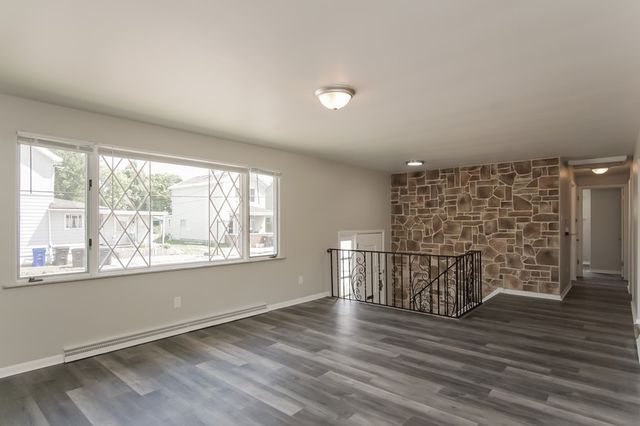 600 Indiana Ave, Monaca, PA 15061