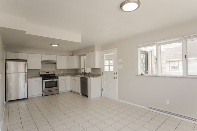 600 Indiana Ave, Monaca, PA 15061