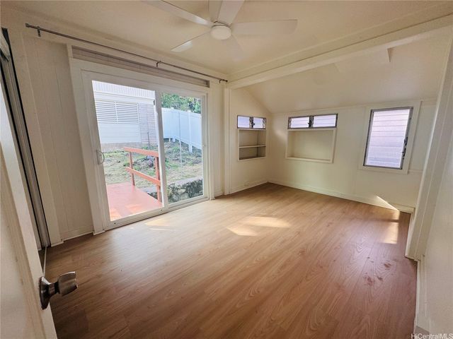 2664 Waolani Avenue C, Honolulu, HI 96817