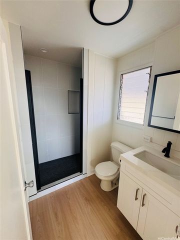 2664 Waolani Avenue C, Honolulu, HI 96817
