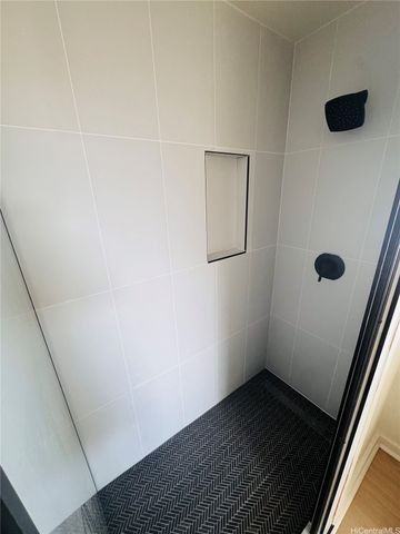 2664 Waolani Avenue C, Honolulu, HI 96817