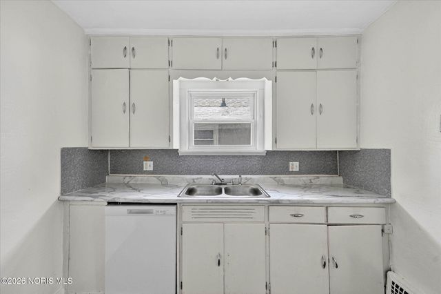 2143 Alvin Street, Toledo, OH 43607