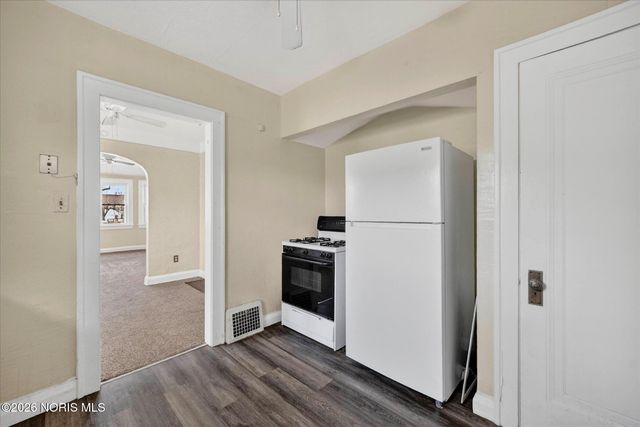 2143 Alvin Street, Toledo, OH 43607