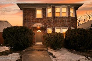 2143 Alvin Street, Toledo, OH 43607