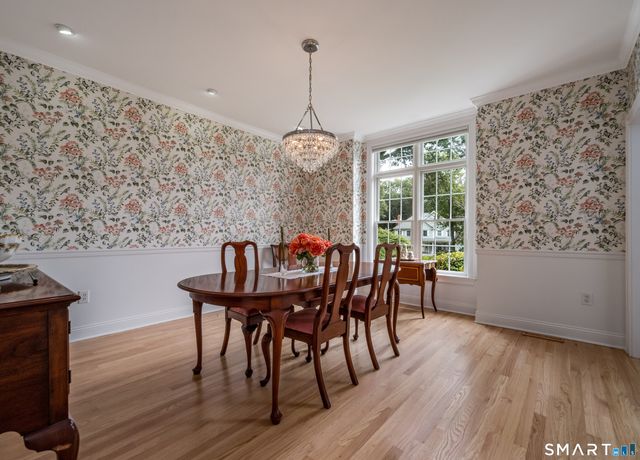 6 Parkman Place, Old Saybrook, CT 06475