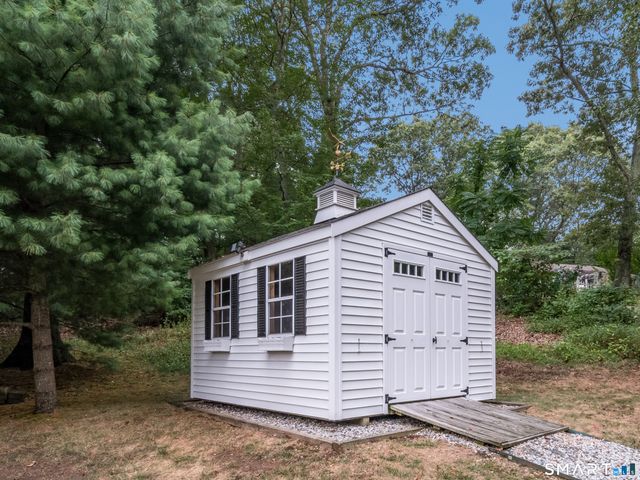 6 Parkman Place, Old Saybrook, CT 06475