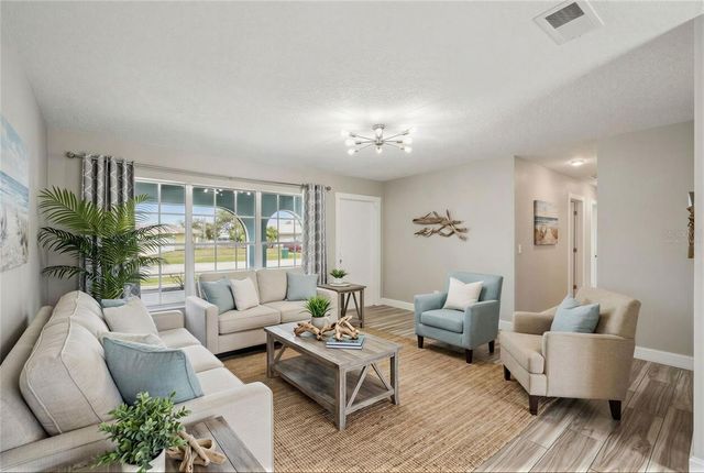 6570 COLISEUM BOULEVARD, Port Charlotte, FL 33981