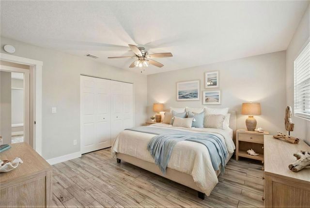 6570 COLISEUM BOULEVARD, Port Charlotte, FL 33981