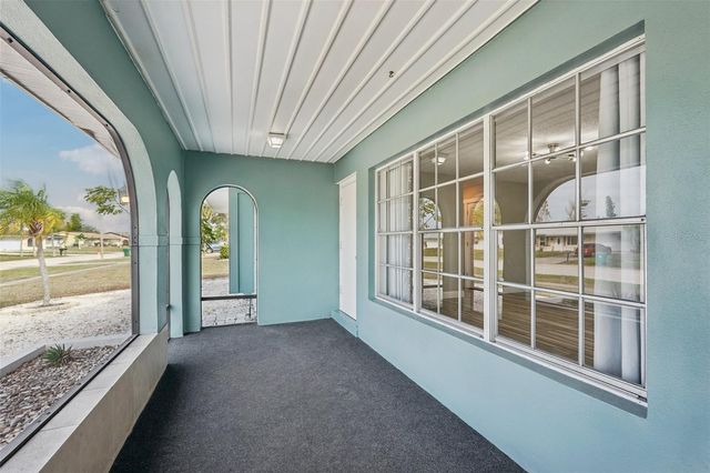 6570 COLISEUM BOULEVARD, Port Charlotte, FL 33981