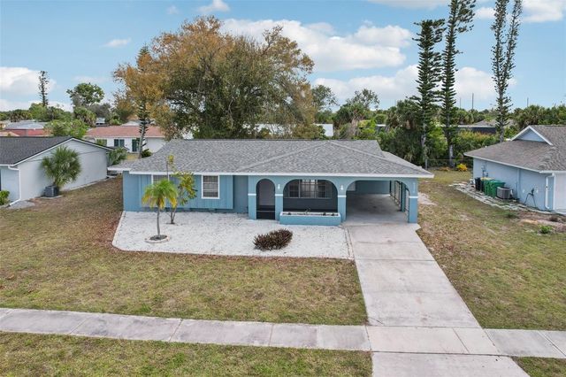 6570 COLISEUM BOULEVARD, Port Charlotte, FL 33981