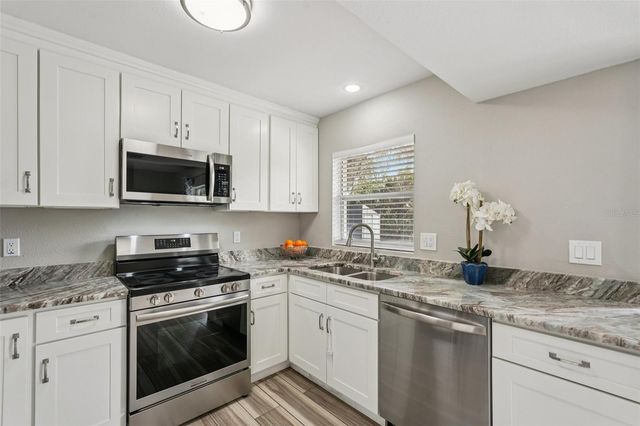 6570 COLISEUM BOULEVARD, Port Charlotte, FL 33981