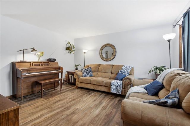 2553 Spooner Avenue, Altoona, WI 54720