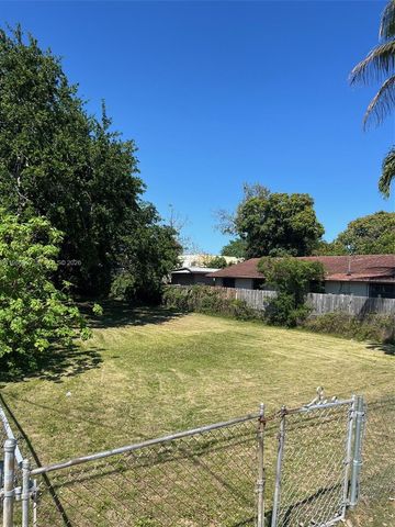 267 NW 31st Street, Miami, FL 33127