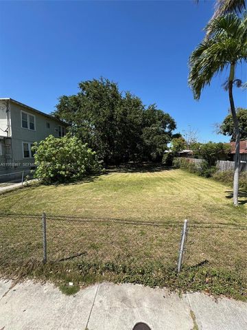 267 NW 31st Street, Miami, FL 33127