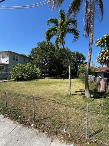 267 NW 31st Street, Miami, FL 33127