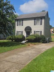 6916 KIMBERLY AVENUE, Birmingham, AL 35212