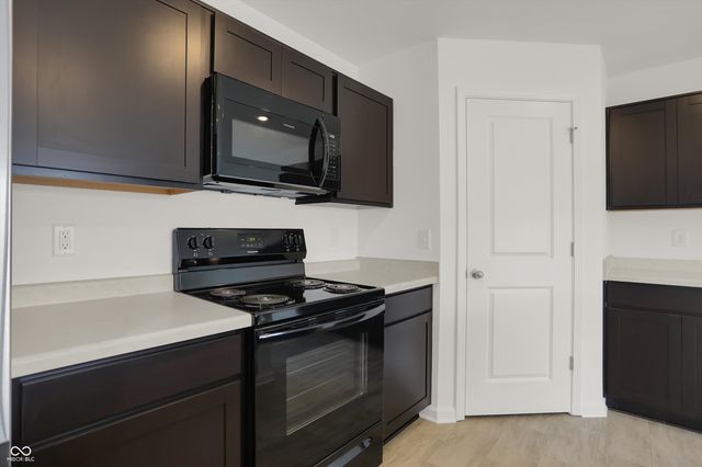 1485 Pine Bark Lane, Sheridan, IN 46069