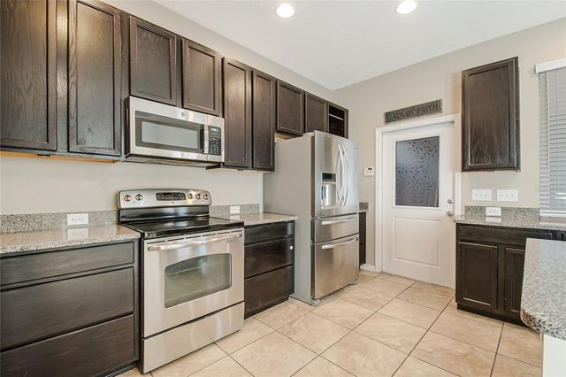 6844 SUNDROP STREET, Harmony, FL 34773