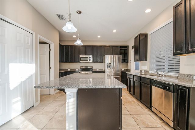 6844 SUNDROP STREET, Harmony, FL 34773