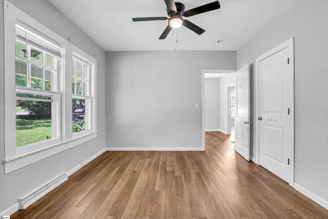 2 Bridge Road, Taylors, SC 29687