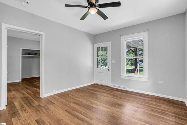 2 Bridge Road, Taylors, SC 29687