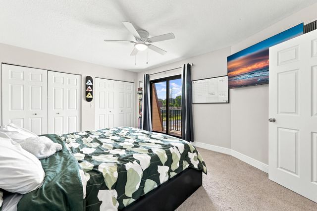 4165 Turnberry Circle 24, Lake Worth, FL 33467