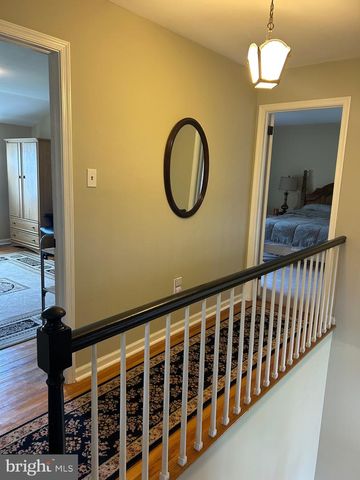 36 DEVON RD, Southampton, PA 18966