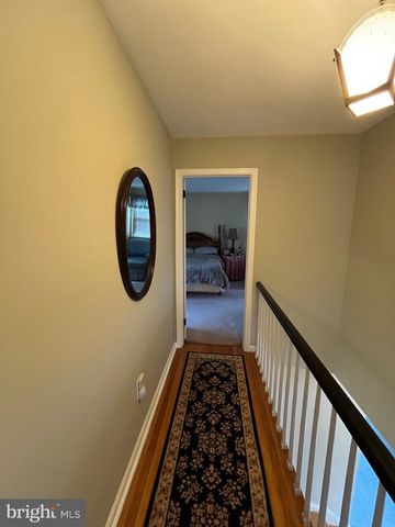 36 DEVON RD, Southampton, PA 18966