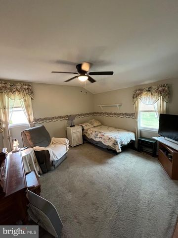 36 DEVON RD, Southampton, PA 18966