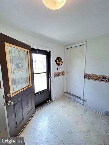 36 DEVON RD, Southampton, PA 18966