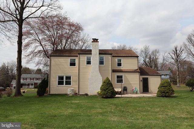 36 DEVON RD, Southampton, PA 18966