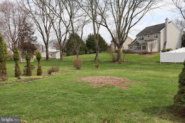 36 DEVON RD, Southampton, PA 18966