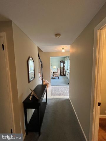 36 DEVON RD, Southampton, PA 18966