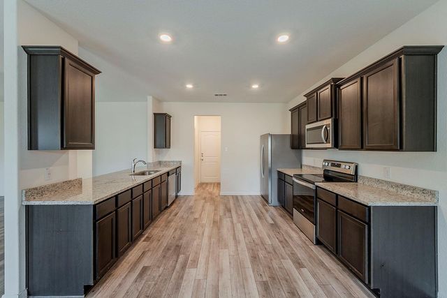 1025 Violet LN, Kyle, TX 78640