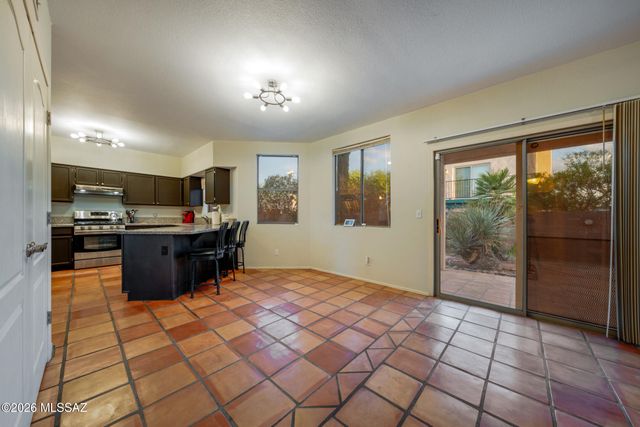 2711 W Camino De La Caterva, Tucson, AZ 85742