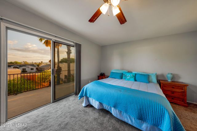 2711 W Camino De La Caterva, Tucson, AZ 85742